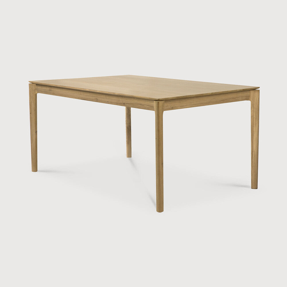 Table de salle à manger Airy en chêne massif avec plateau rectangulaire et cadre ouvert léger pour salle à manger