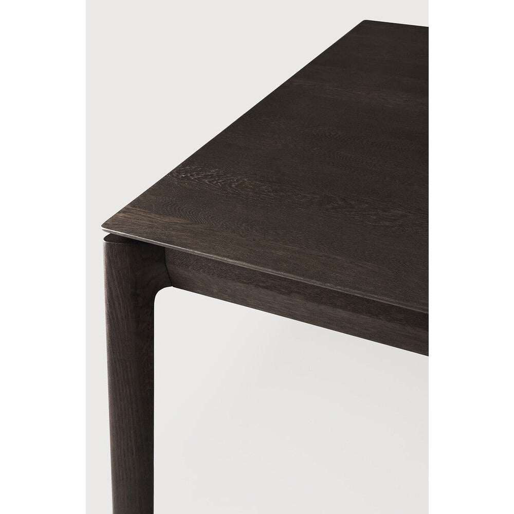Table de salle à manger Airy en chêne massif avec plateau rectangulaire et cadre ouvert léger pour salle à manger