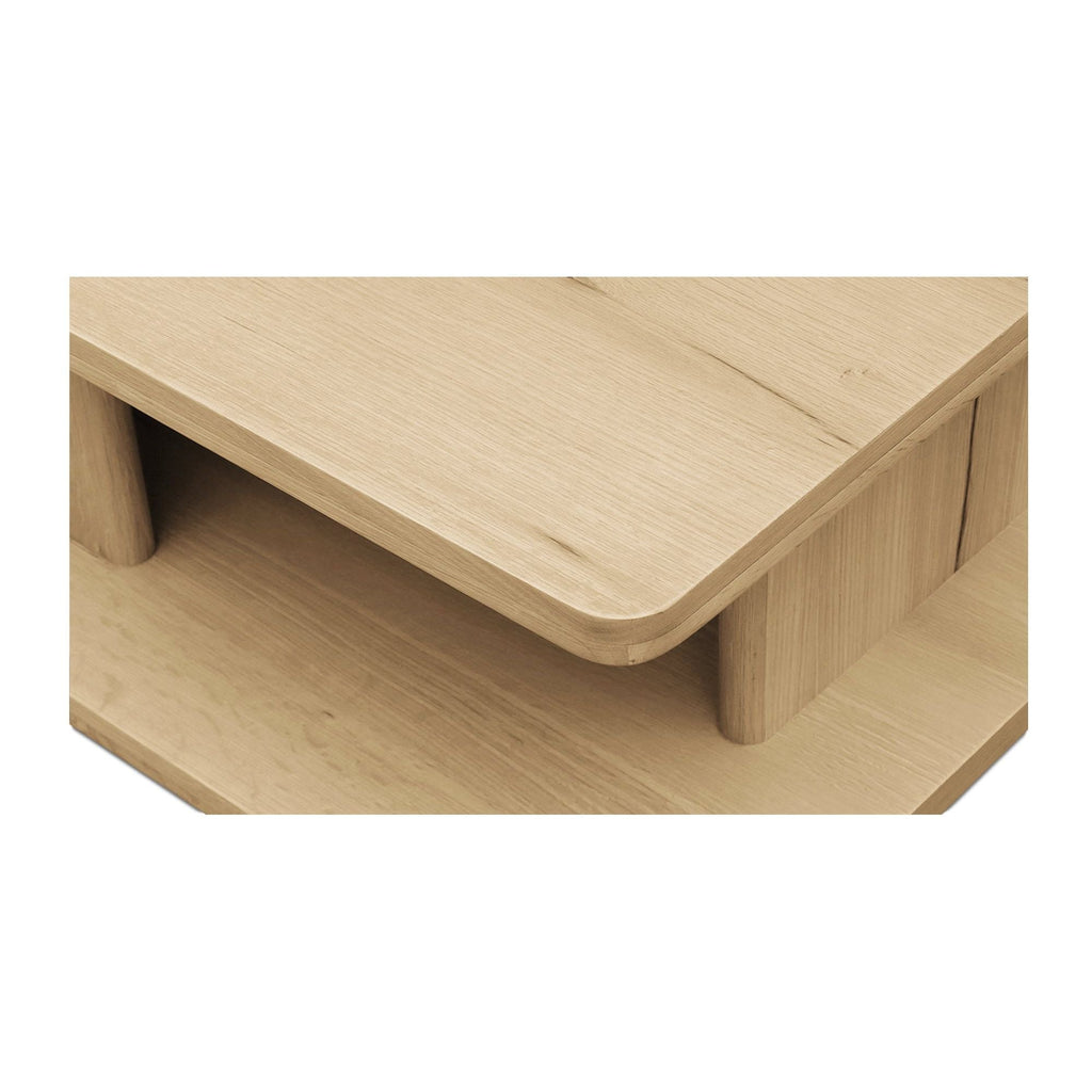 Table basse moderne en chêne massif avec plateau rond à rainure en V et piètement entretoisé en croisillon pour salon