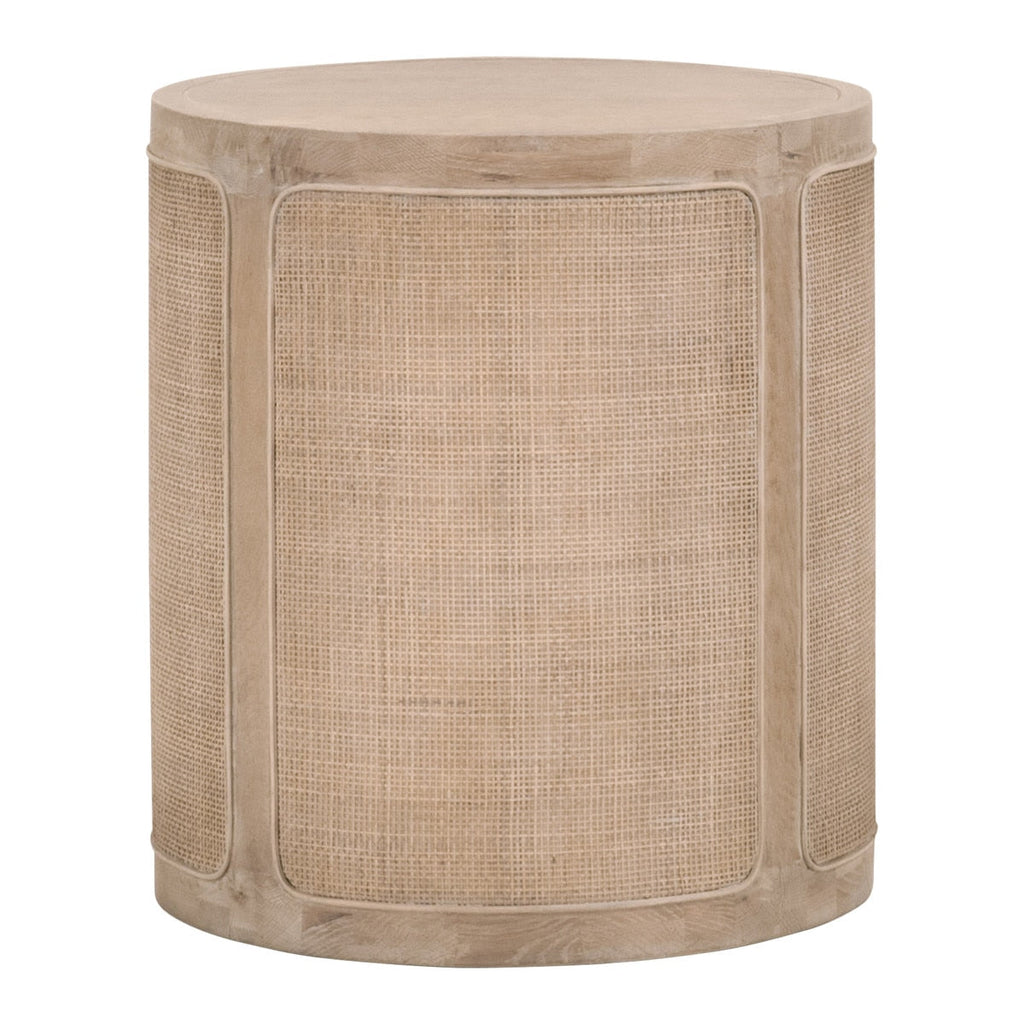 Table d'appoint rustique en rotin et bois de chêne avec plateau rond et finition vieillie gris fumé pour salon