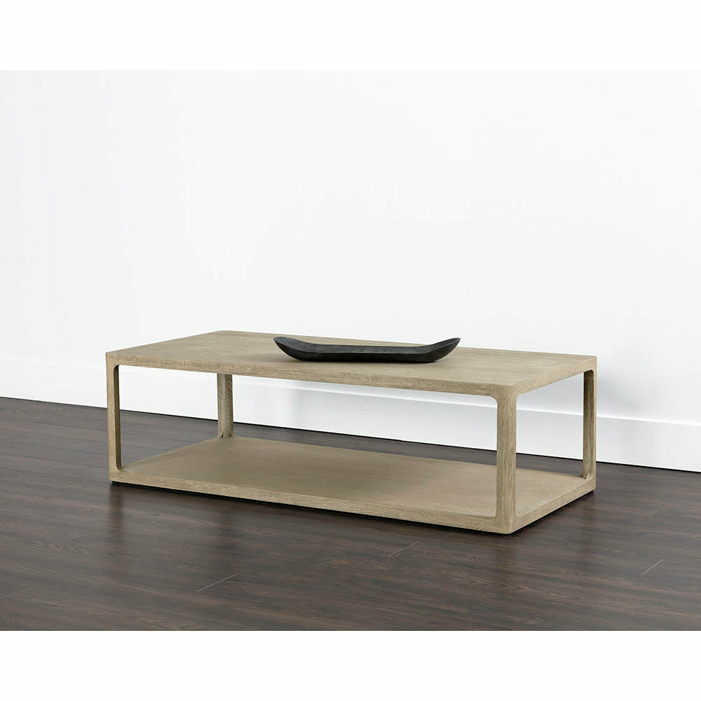 Table basse contemporaine en placage de chêne gris fumé avec étagère inférieure et cadre aux lignes épurées pour salon