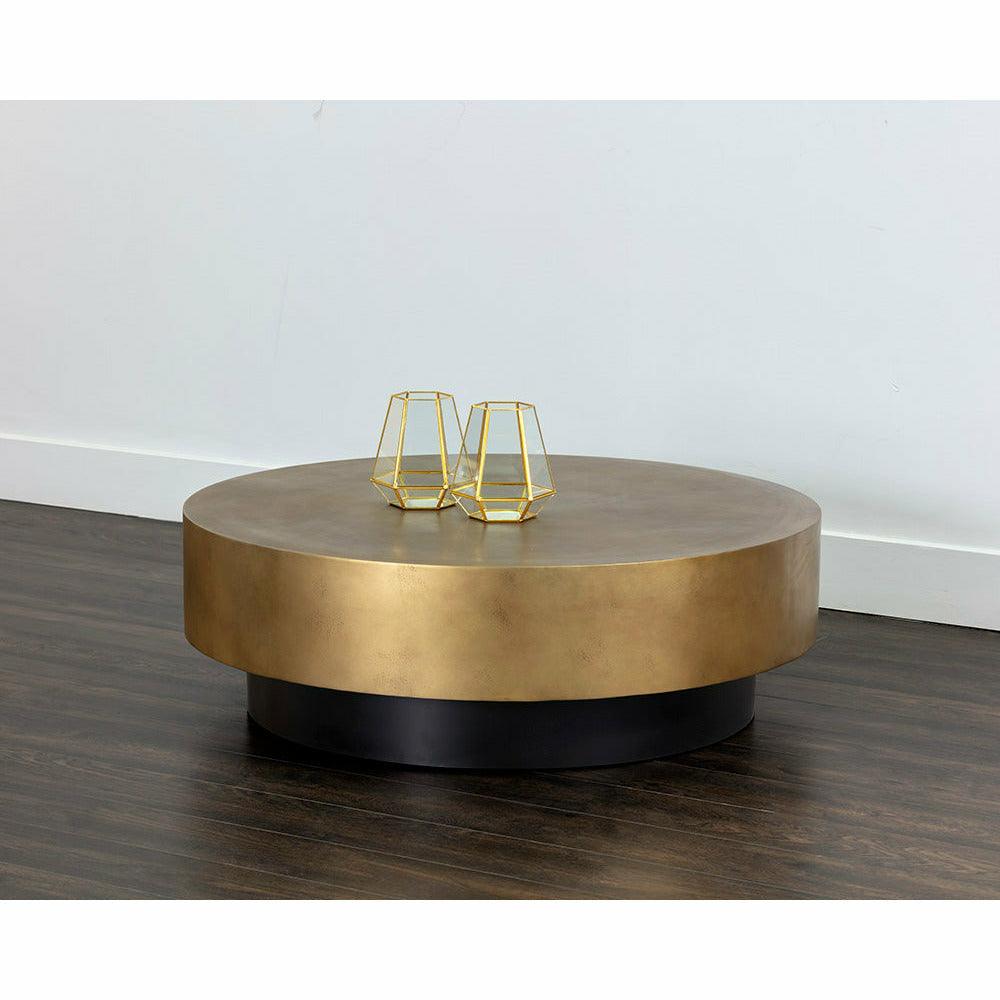 Table basse contemporaine en métal avec plateau rond en laiton antique peint à la main et base noire pour salon