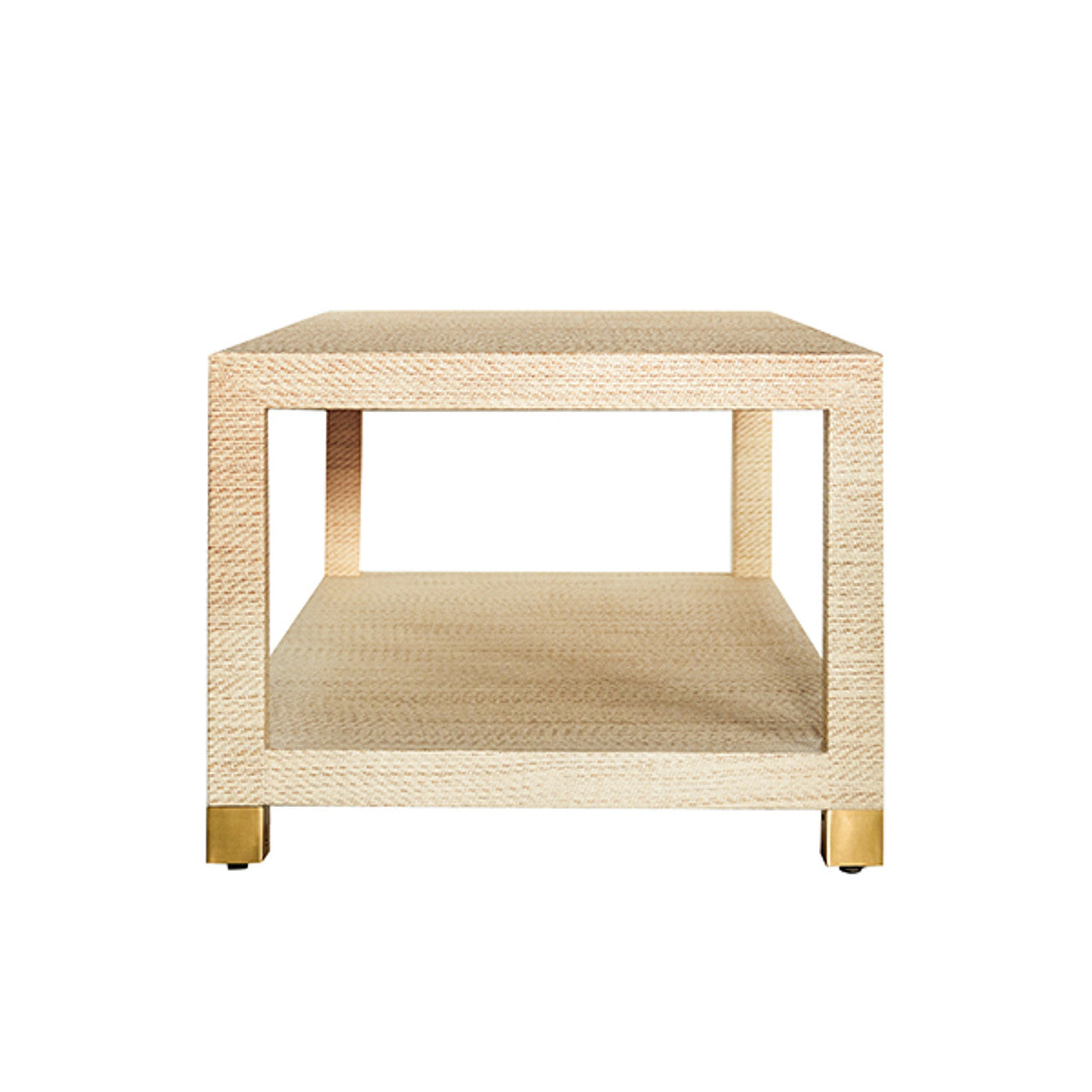 Table basse transitionnelle en herbe tissée et métal avec embouts en laiton antique pour salon