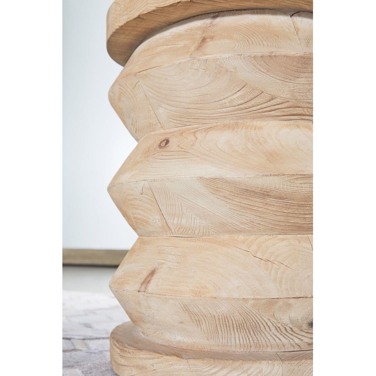Table d'appoint rustique en pin recyclé et pierre, avec plateau rond et piètement en métal vieilli, pour salon