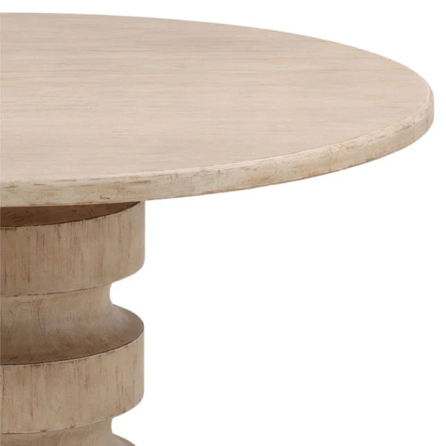 Table de salle à manger en pin recyclé de style côtier avec plateau rond lavé à chaud