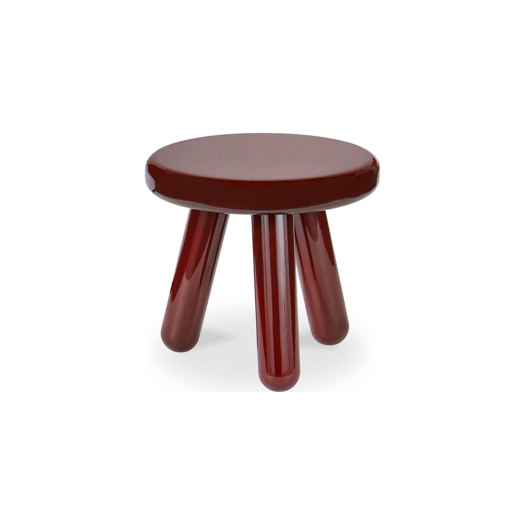 Table d'appoint contemporaine en bois d'hévéa laqué avec plateau rond à bordure courbée et forme inspirée d'un ballon pour le salon