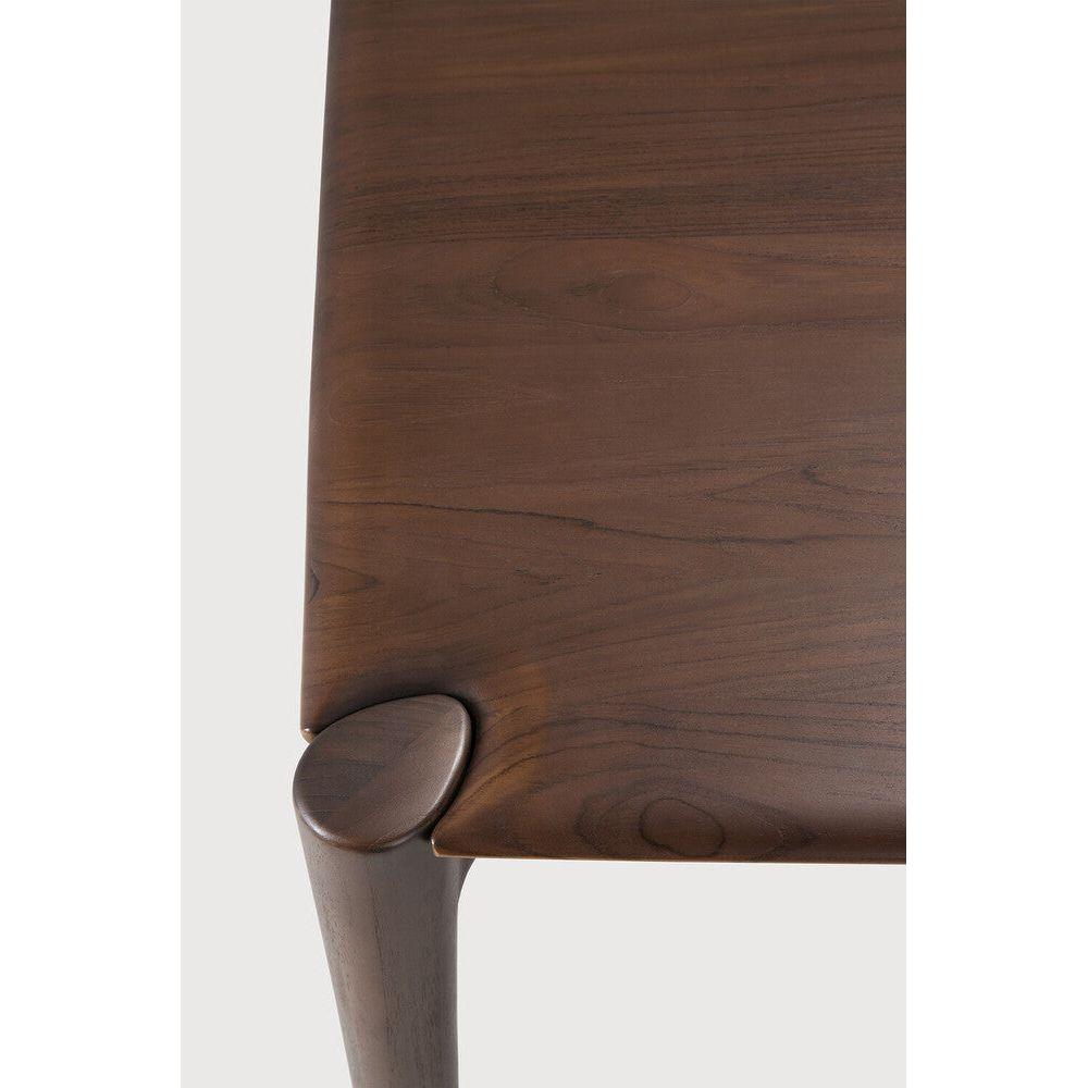 Table de salle à manger organique moderne en bois de chêne avec plateau rectangulaire poli imparfait